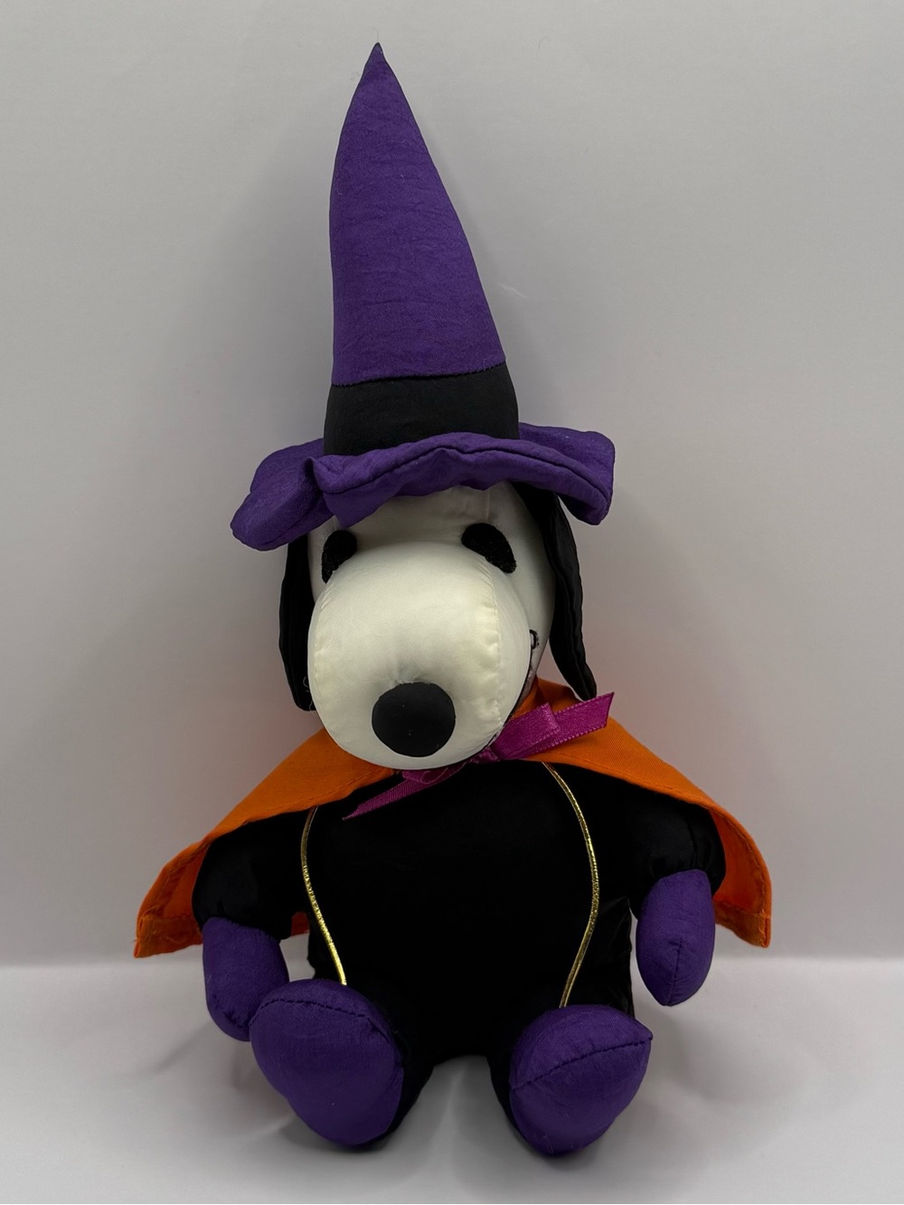 Vintage Peanuts Snoopy Halloween Witch Cape Wizard Parachute Stuffed Animal